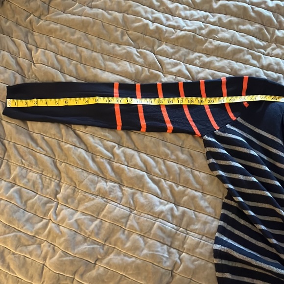 Stitch Fix brand 41 Hawthorn Navy Striped Sweater size large - Picture 6 of 6